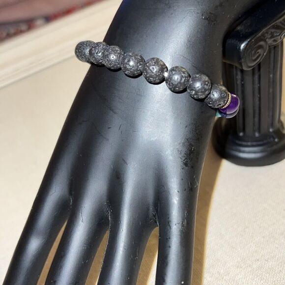 Shakra multi colored beads with porous lava rocks - NWOT - Picture 2 of 3